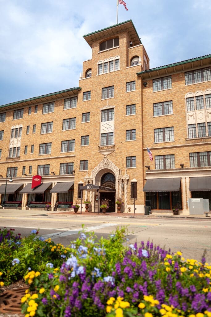 Beautiful Summer day exterior shot of the iconic Hotel Baker in St. Charles, IL